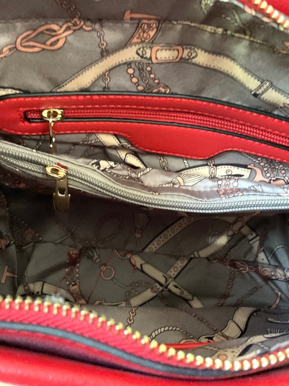 Red Structured Tote Bag Set Faux Leather Top Handle Crossbody Strap & Wallet - Picture 3 of 13
